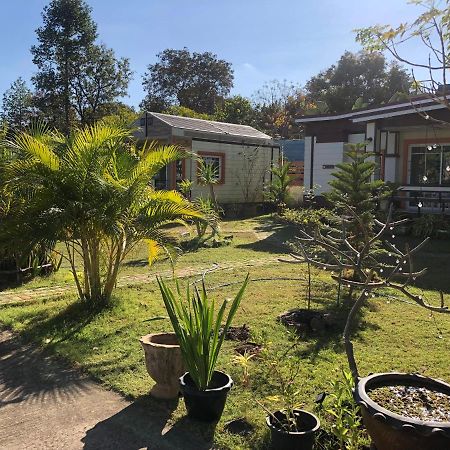 มุกดาสวรรค์ รีสอร์ท - Mukda Sawan Resort Mukdahan Eksteriør billede