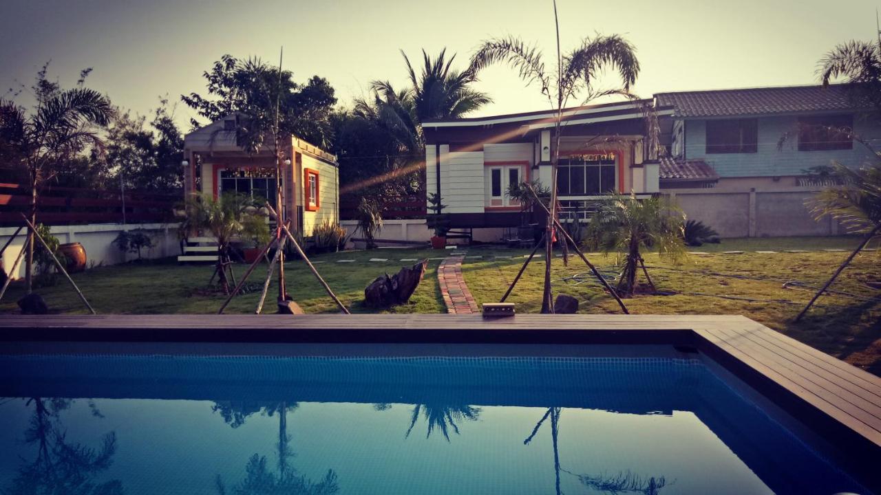 มุกดาสวรรค์ รีสอร์ท - Mukda Sawan Resort Mukdahan Eksteriør billede