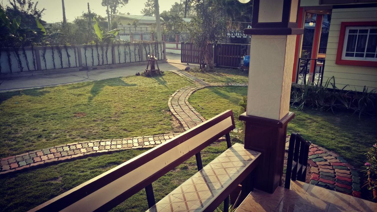 มุกดาสวรรค์ รีสอร์ท - Mukda Sawan Resort Mukdahan Eksteriør billede