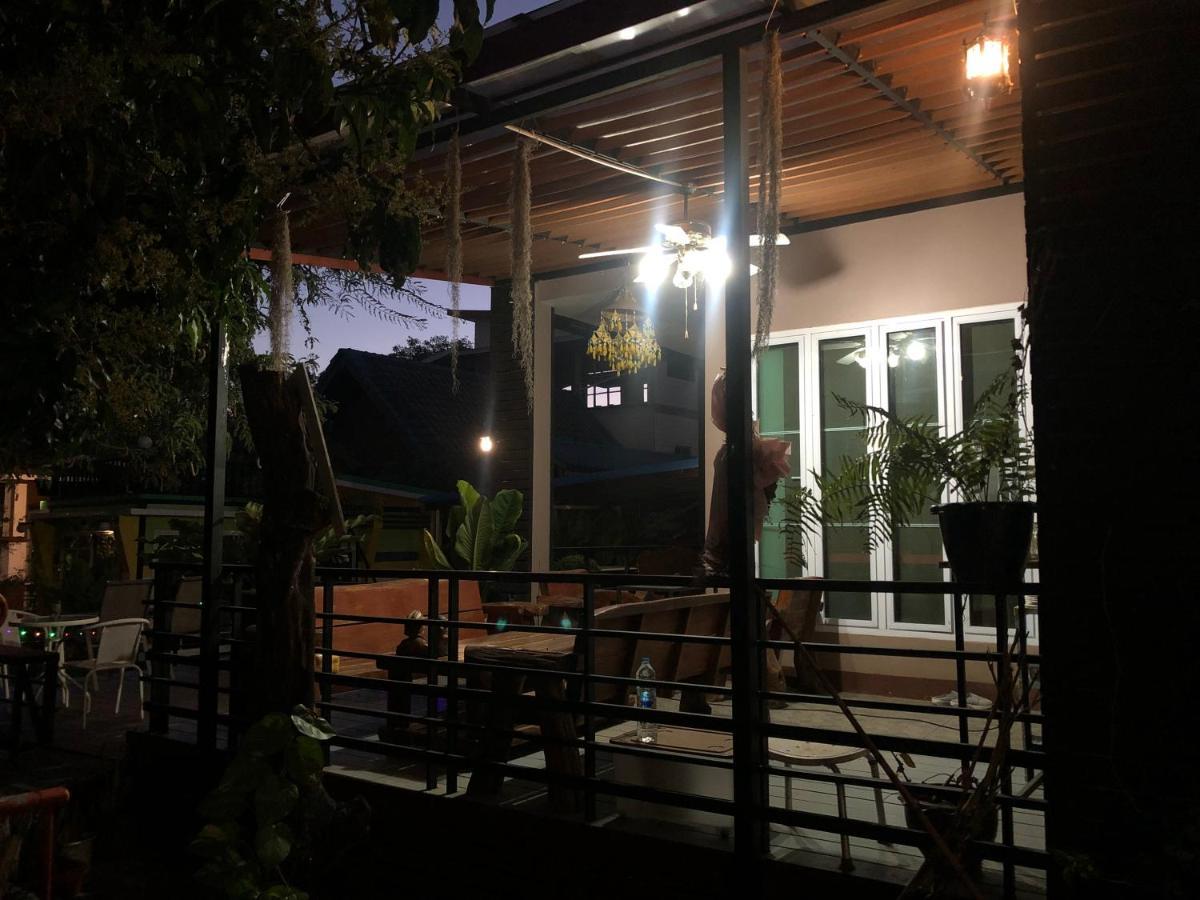 มุกดาสวรรค์ รีสอร์ท - Mukda Sawan Resort Mukdahan Eksteriør billede